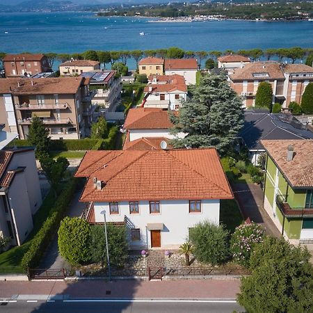 Villa 70 Peschiera del Garda Exteriör bild
